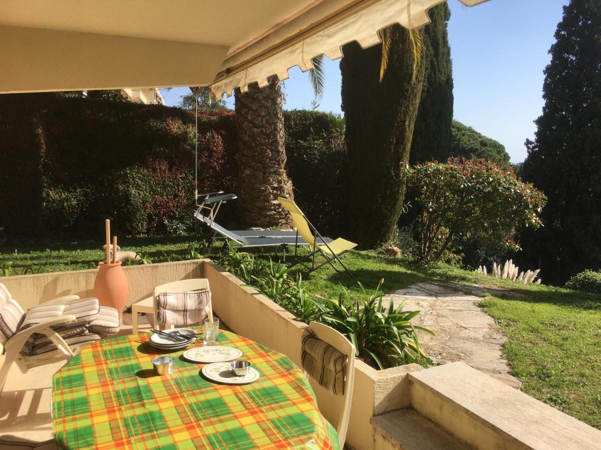 Clim Jardin Et Parking Prive -Piscine Tennis Et Park Vue Mer Grasse Kültér fotó